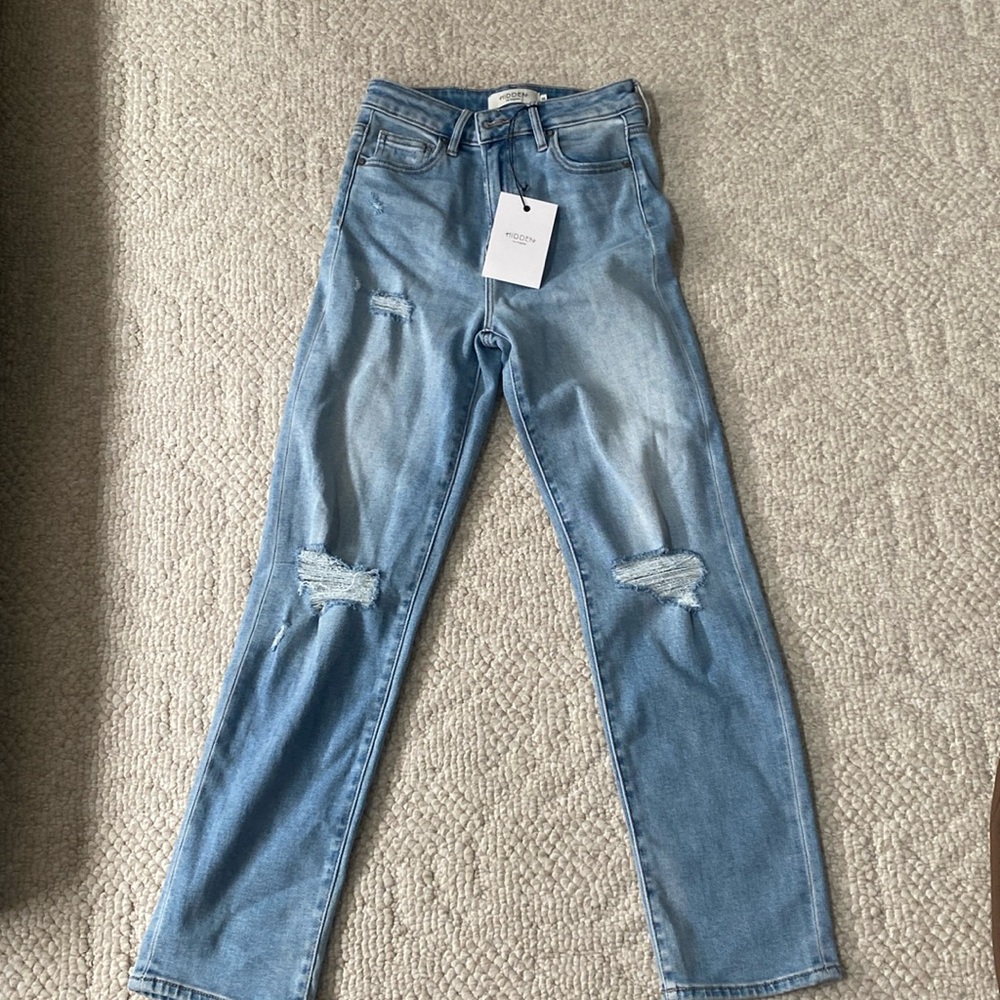 Hidden Jeans